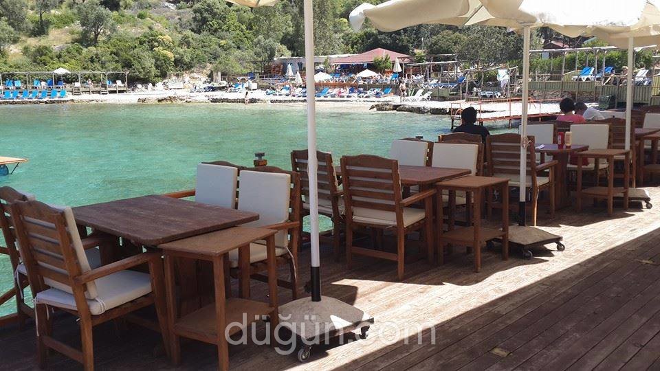 Nuri's Beach Restaurant