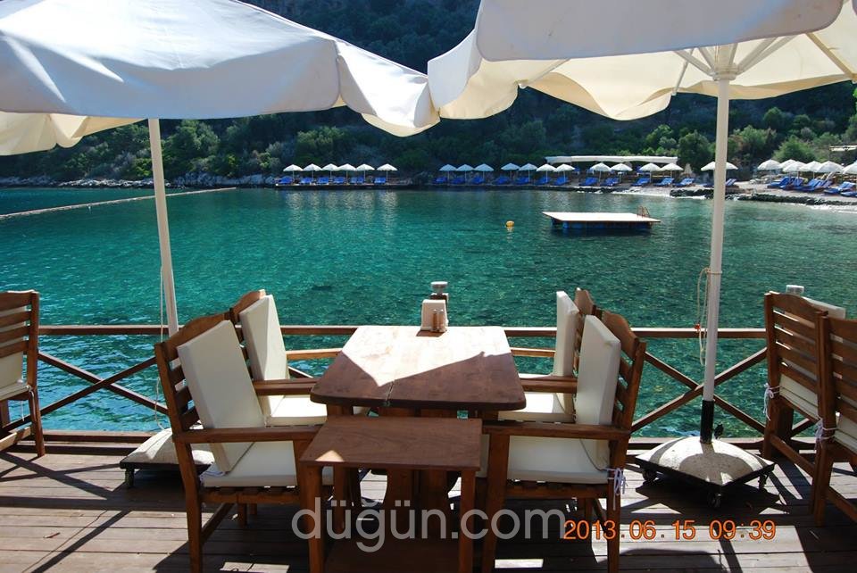 Nuri's Beach Restaurant