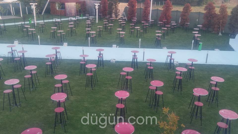 Toros Mekan Kır Bahçesi