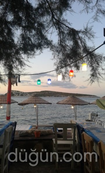 Giritli Rum Meyhanesi & Butik Otel