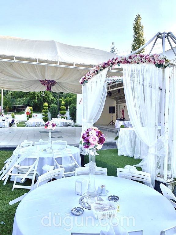 Peri Masalı Kır Bahçesi