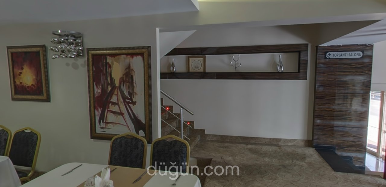 Lion City Hotel