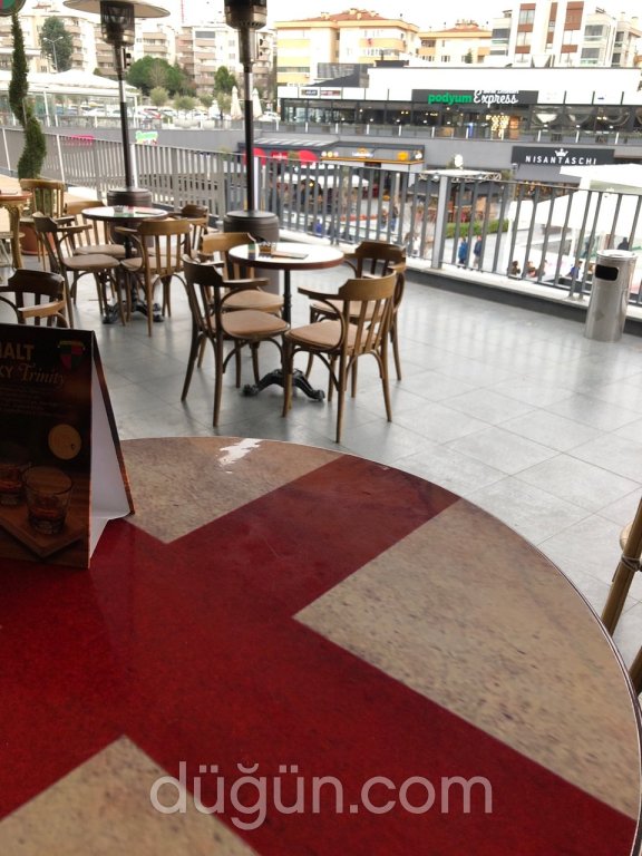 The North Shield Pub