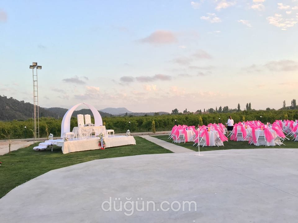 Mutlu Düğün Salonları