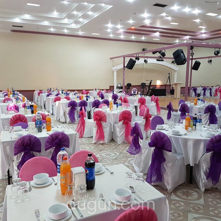 İnci Garden Deluxe Düğün Salonları