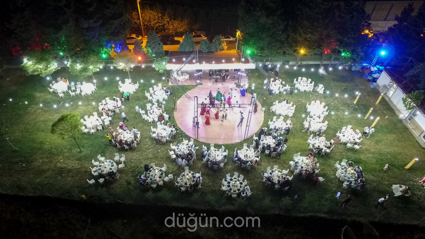 Bin 453 Kır Bahçesi