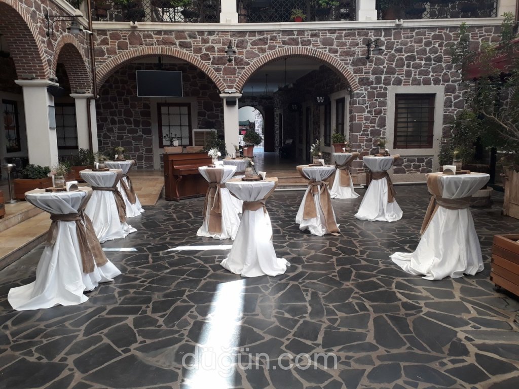 L' Agora Old Town Otel