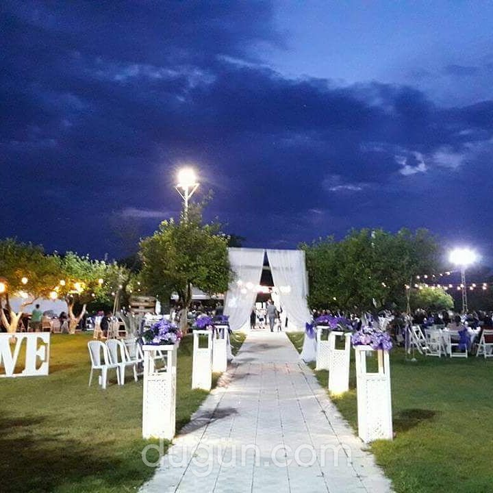 Park Beyaz Ortaca Kır Düğün Evi