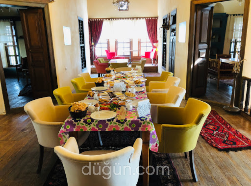 Tarihi Kısakahyaoğlu Konağı