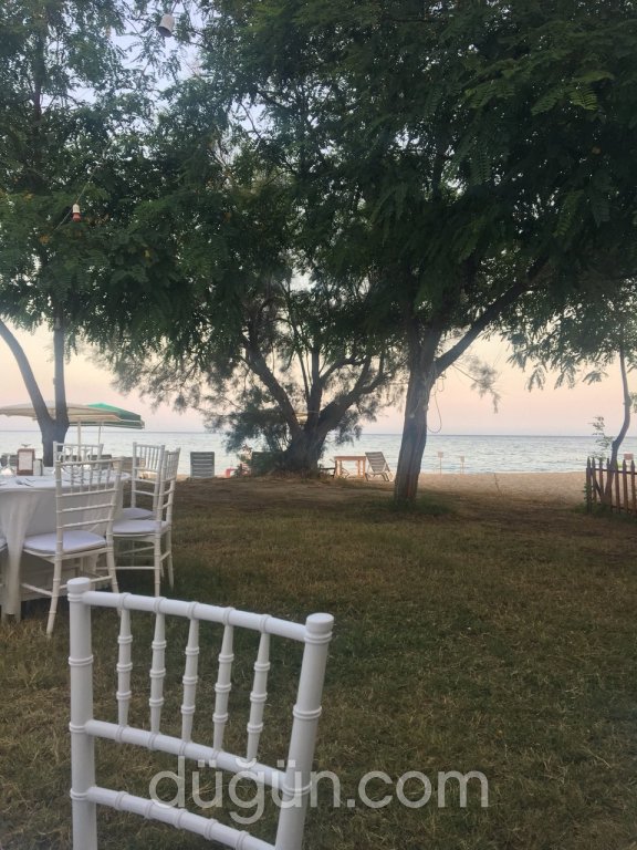 Efsane & Yalı Beach Club