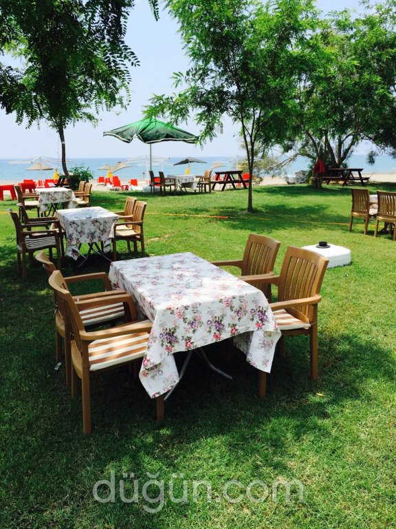 Efsane & Yalı Beach Club