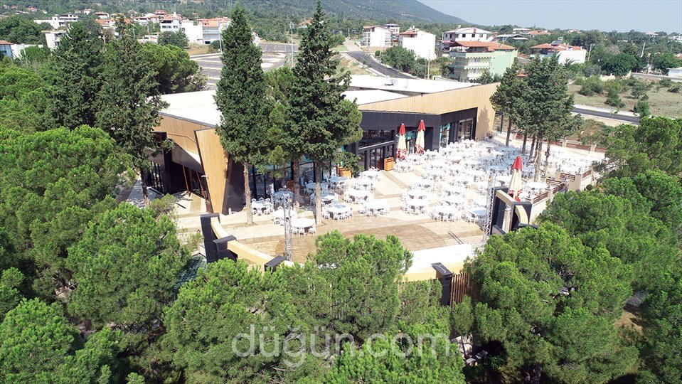 Kırçiçeği Sosyal Tesisi