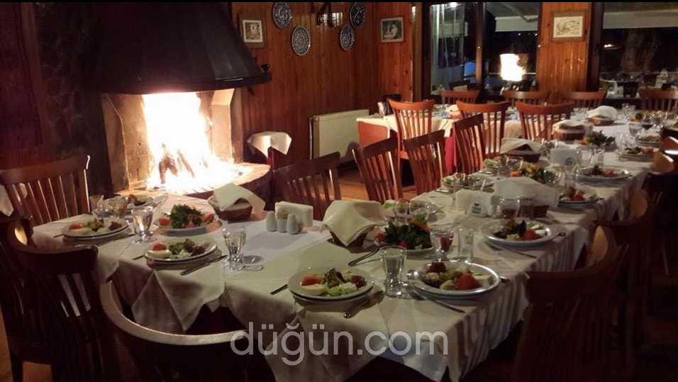 Küçük Ev Balık Restoran Nikah Sonrası Yemeği Kocaeli