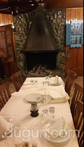 Küçük Ev Balık Restoran