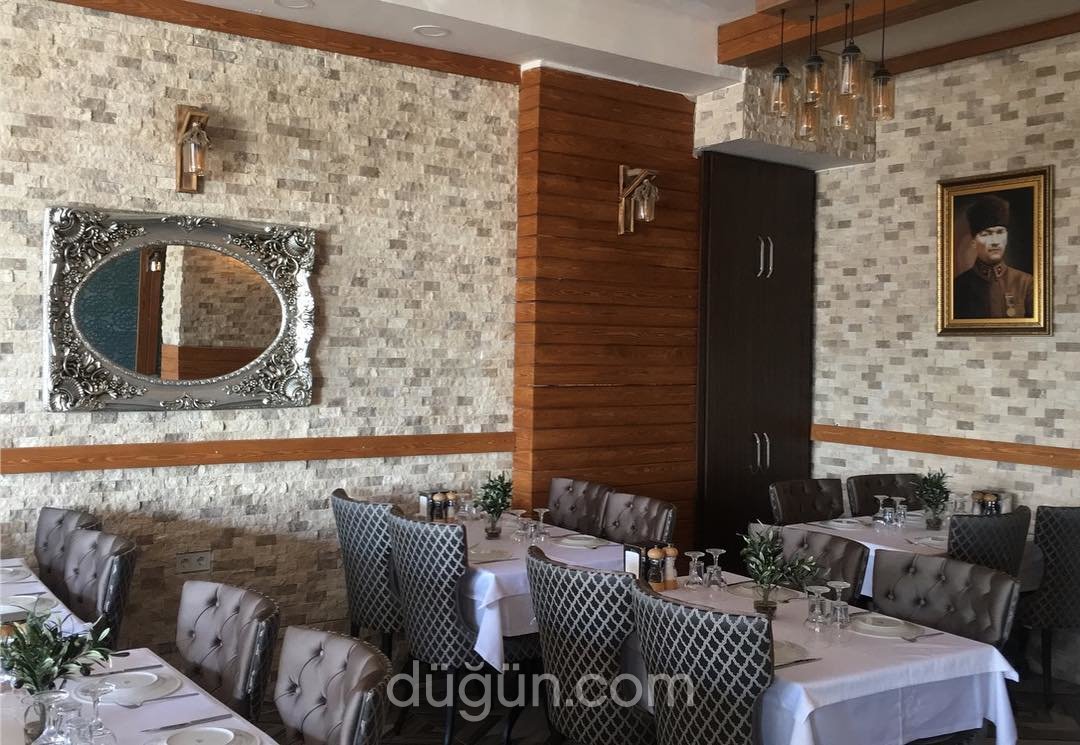 Ayvalık Balıkçısı Bostanlı