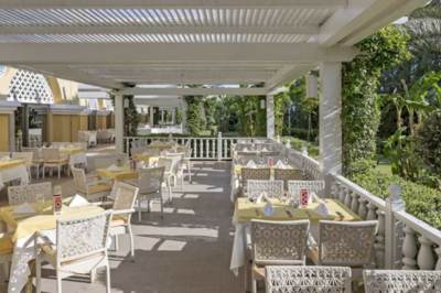 Royal Holiday Palace