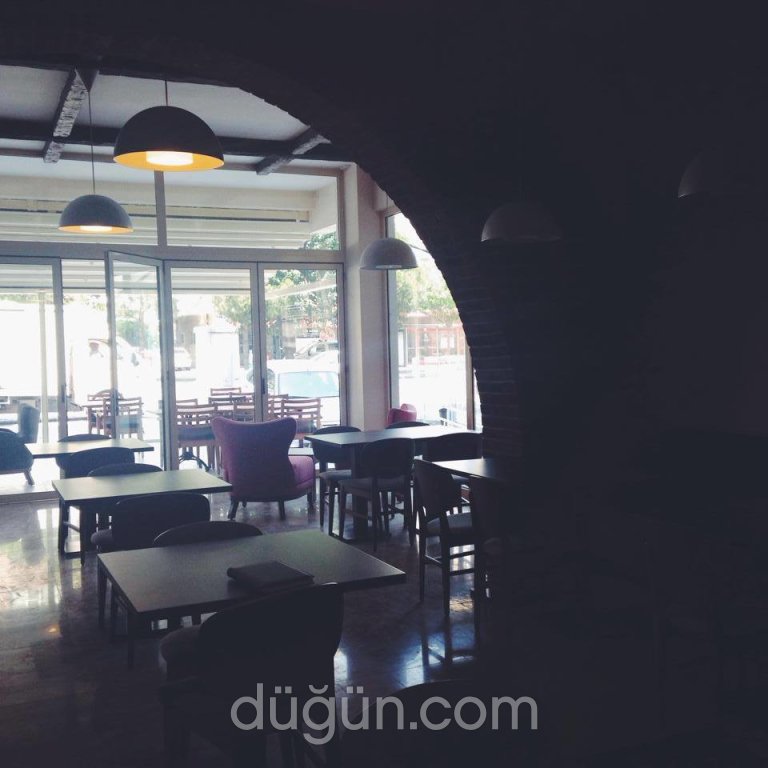 Naif Restaurant & Bistro