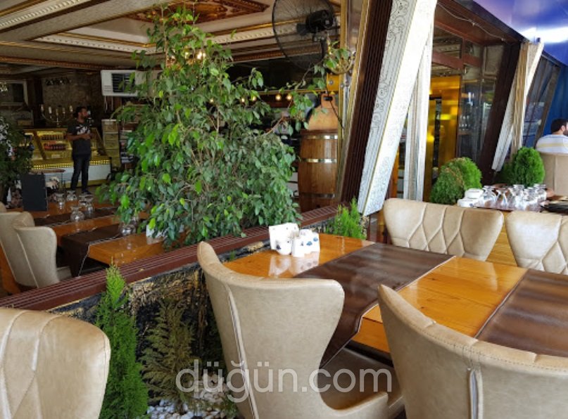 Emar Delüx Restaurant