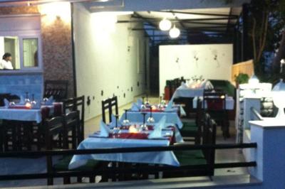 Peters Place Restaurant