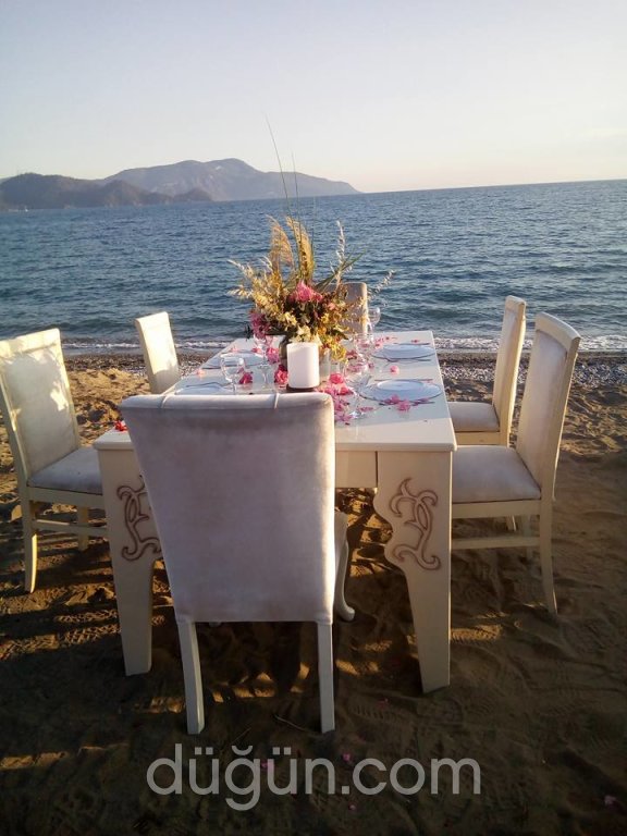 Koca Çalış Beach Restaurant