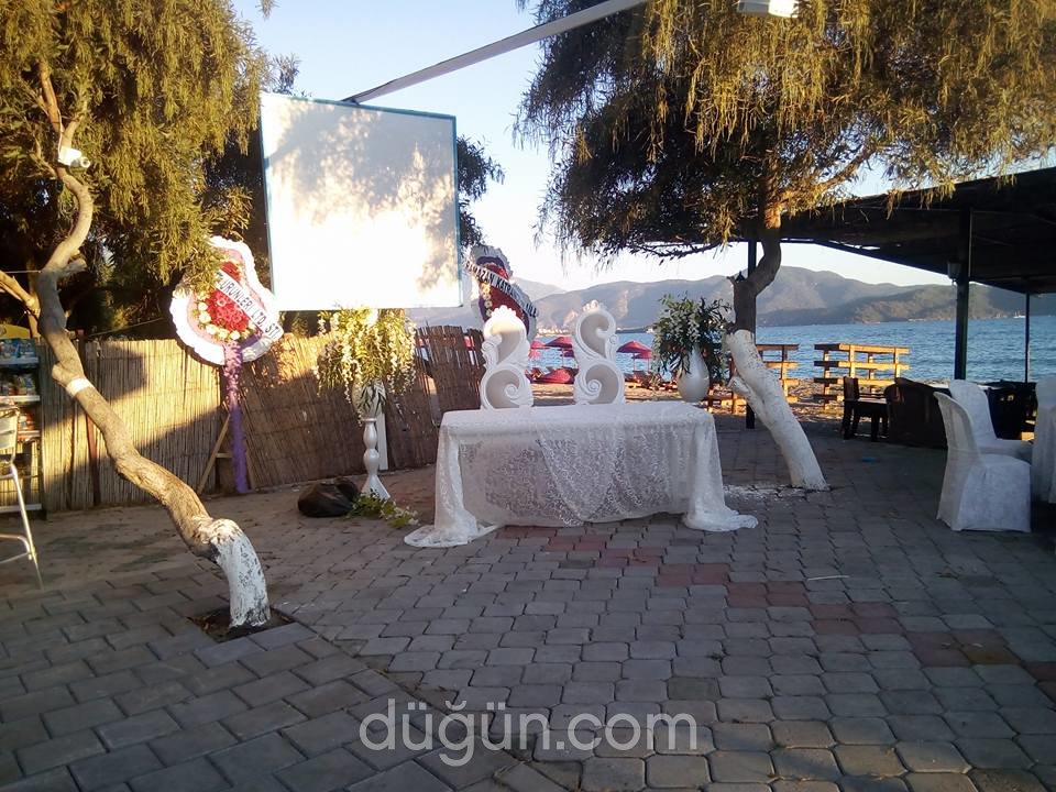 Koca Çalış Beach Restaurant