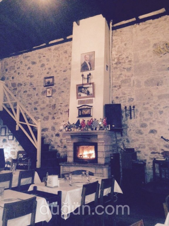 Cunda Moshos Taverna