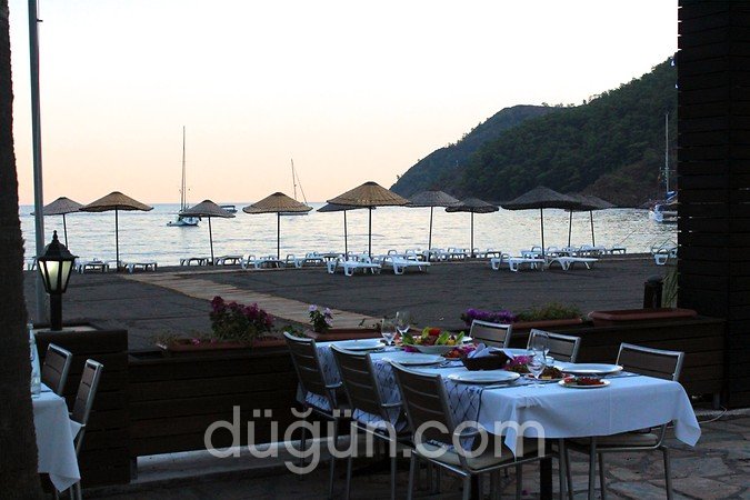 Ekincik Beach Hotel