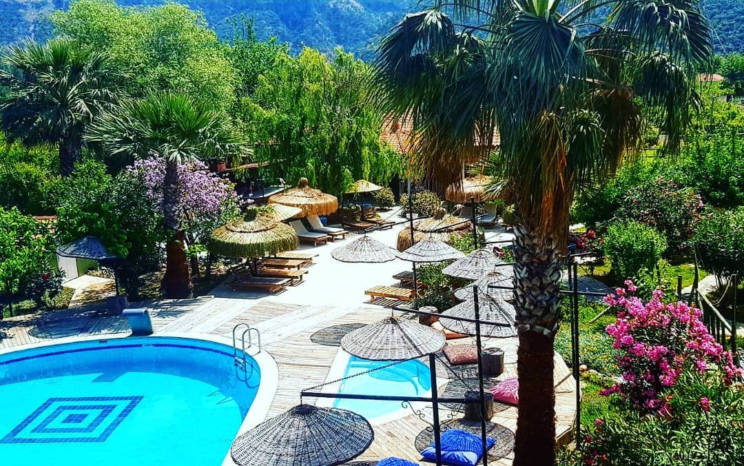 Bahaus Resort