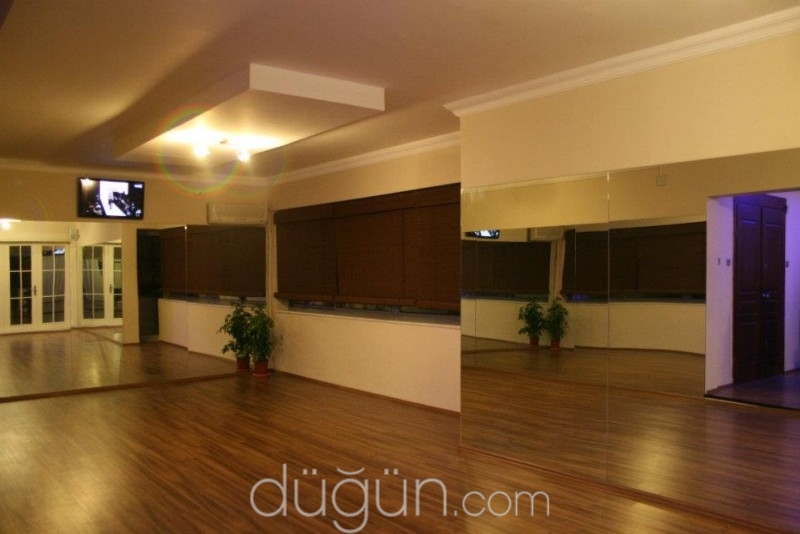 Gencay Cüce Dance Academy