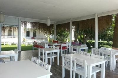 Yelken Bay Beach & Hotel