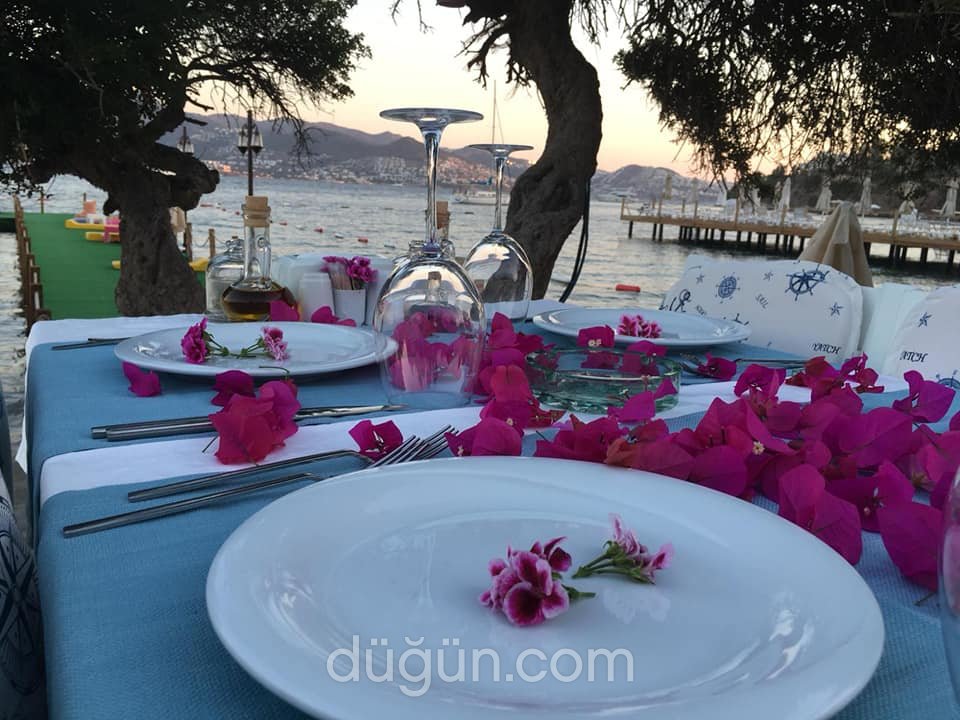 Yelken Bay Beach & Hotel