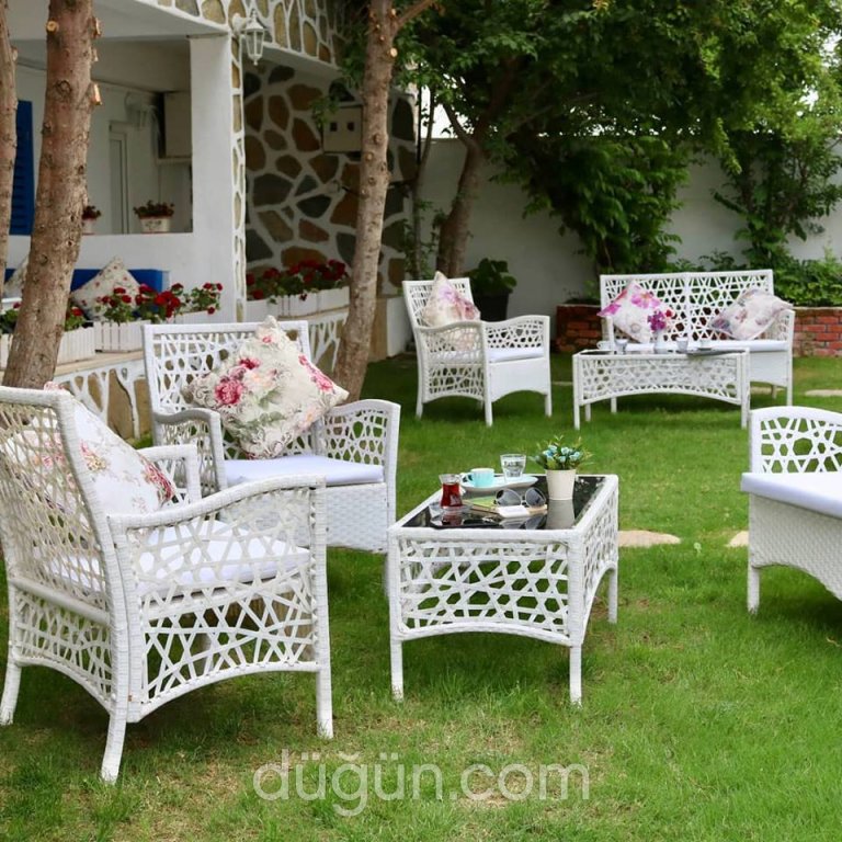 Lavinya Otel