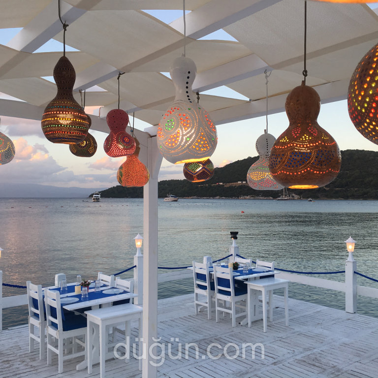 Lavinya Otel