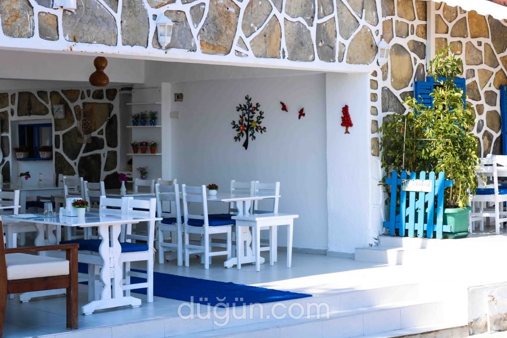 Lavinya Otel