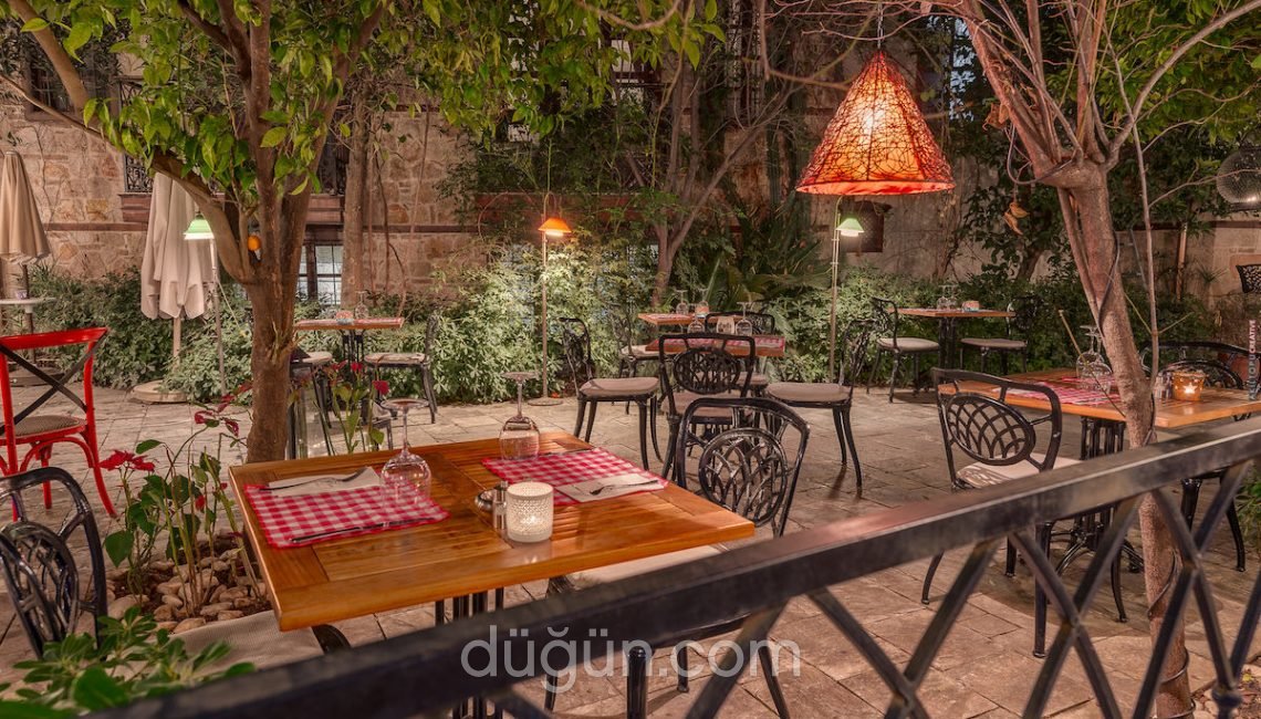 Tuvana Hotel