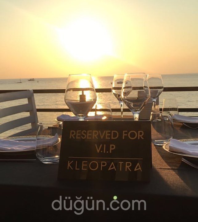 Aphrodite Restaurant & Lounge