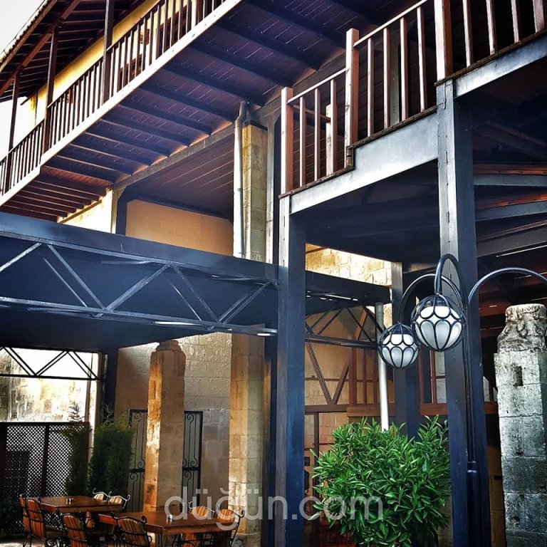 Burhanoğlu Konağı