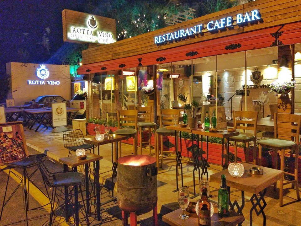 Rotta Vino Restaurant & Bar