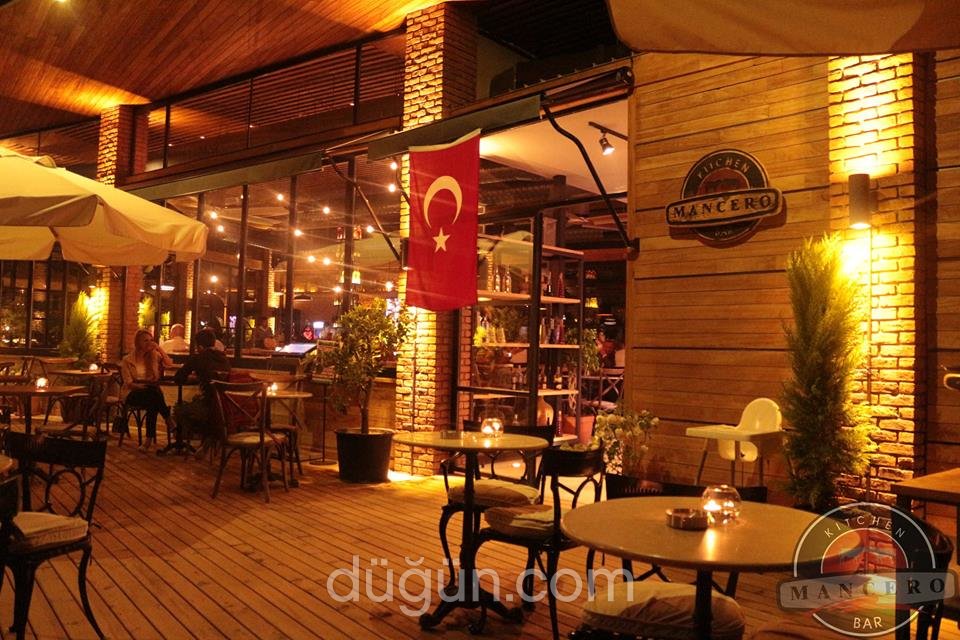 Mancero Kitchen & Bar