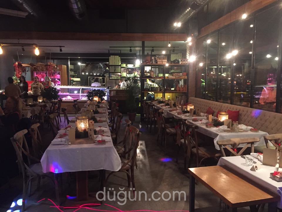 Mancero Kitchen & Bar