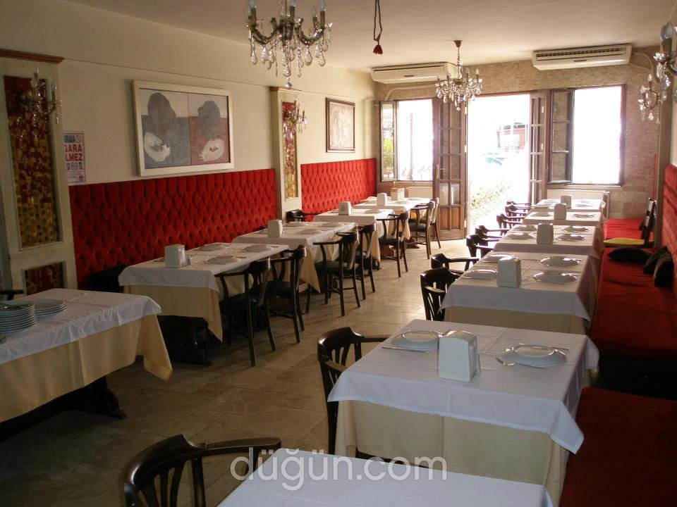 Neighbours Restaurant