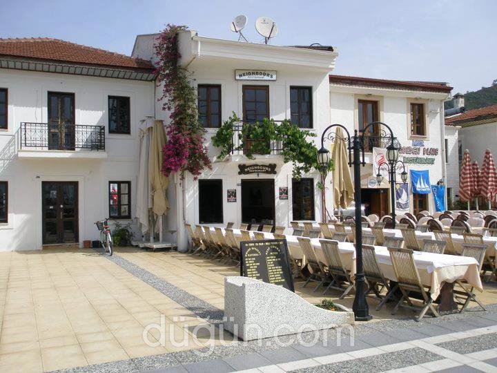 Neighbours Restaurant