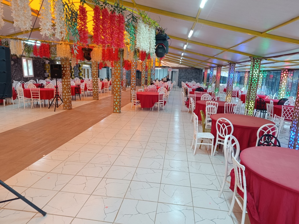 Kullar Havuzbaşı Düğün Davet