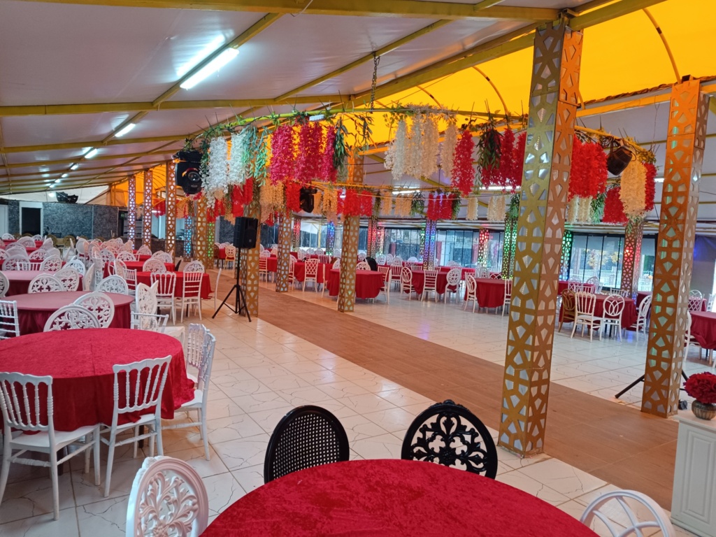 Kullar Havuzbaşı Düğün Davet