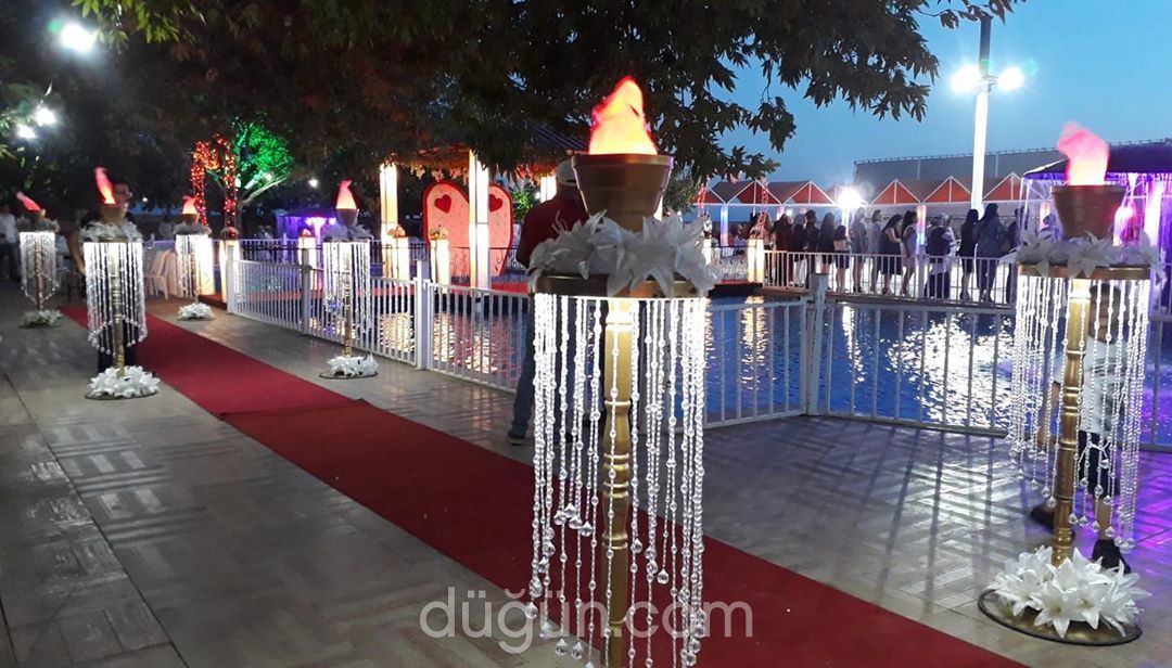 Kullar Havuzbaşı Düğün Davet