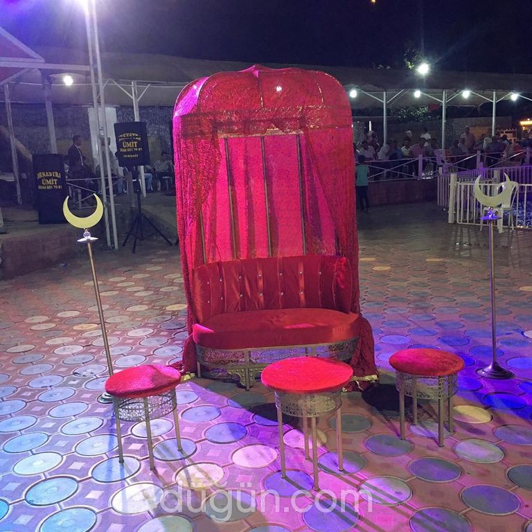 Kullar Havuzbaşı Düğün Davet