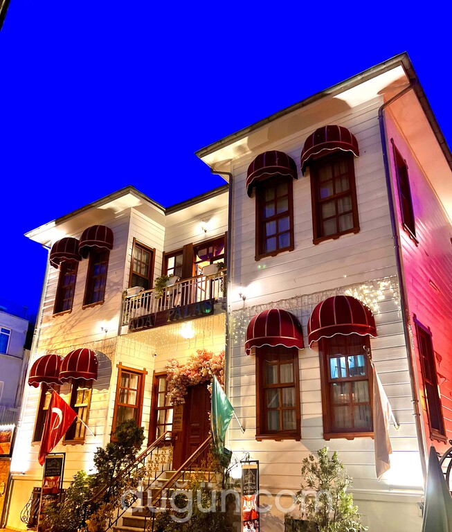 Secret Garden Restaurant Büyükada