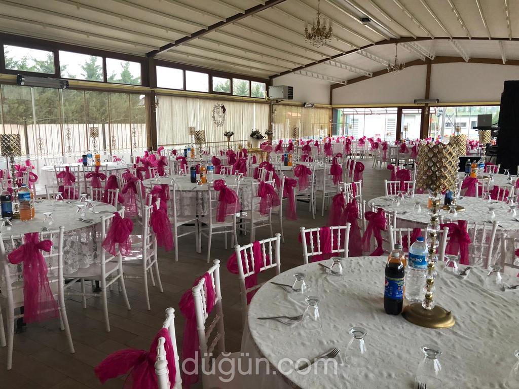 Ayışığı Kır Bahçesi