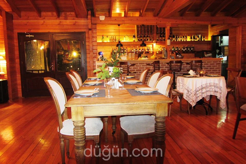 Robin's Nest Eco Resort