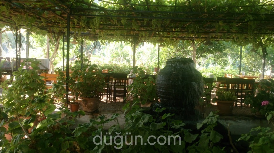 Çiftlik Garden Restaurant